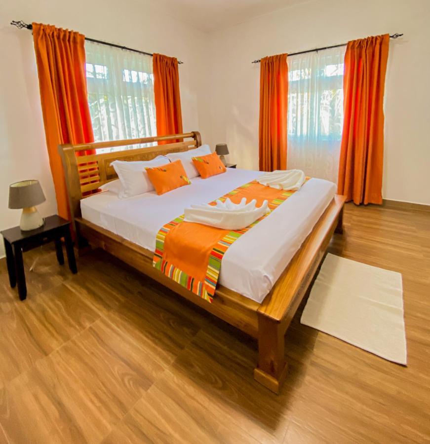 Appartement Grace Self Catering à Anse aux Pins Extérieur photo